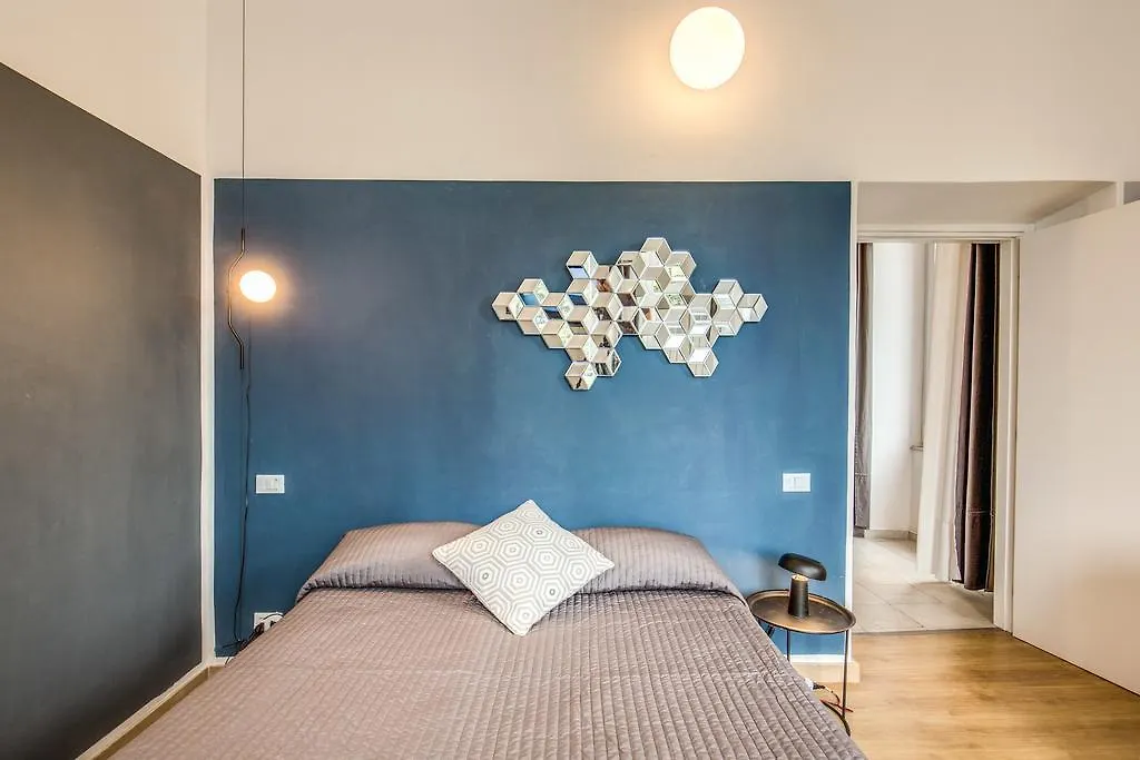 Appartamento Downtown Srl - Waterfront Cinque Terre La Spezia